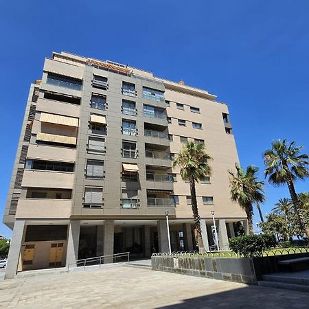 Appartement D&R Penthouse On The Beach à Málaga Extérieur photo