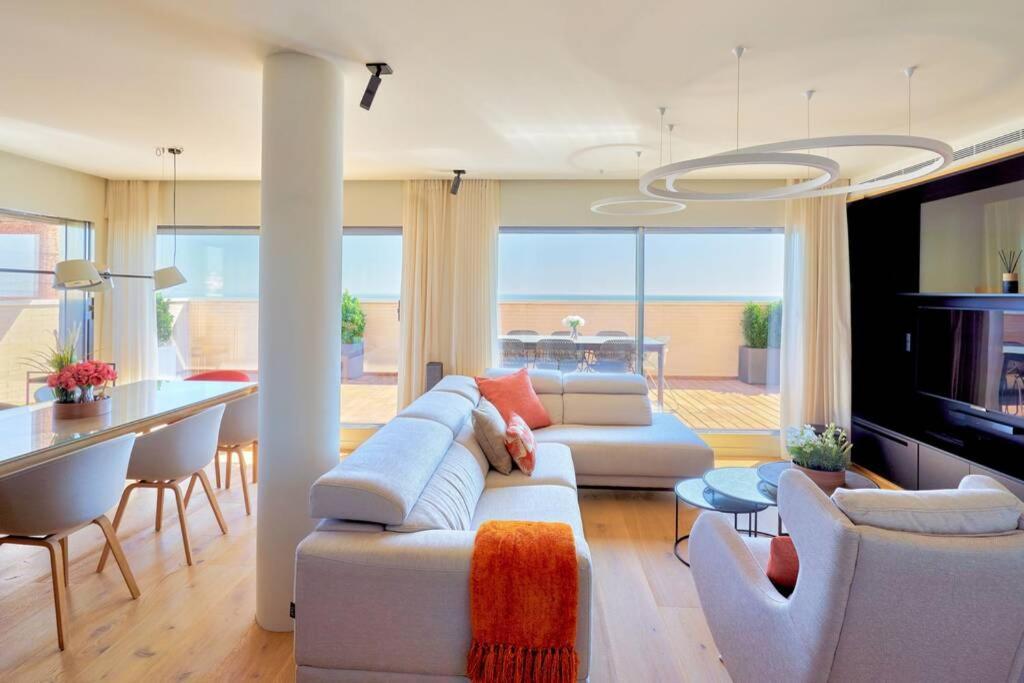 Appartement D&R Penthouse On The Beach à Málaga Extérieur photo