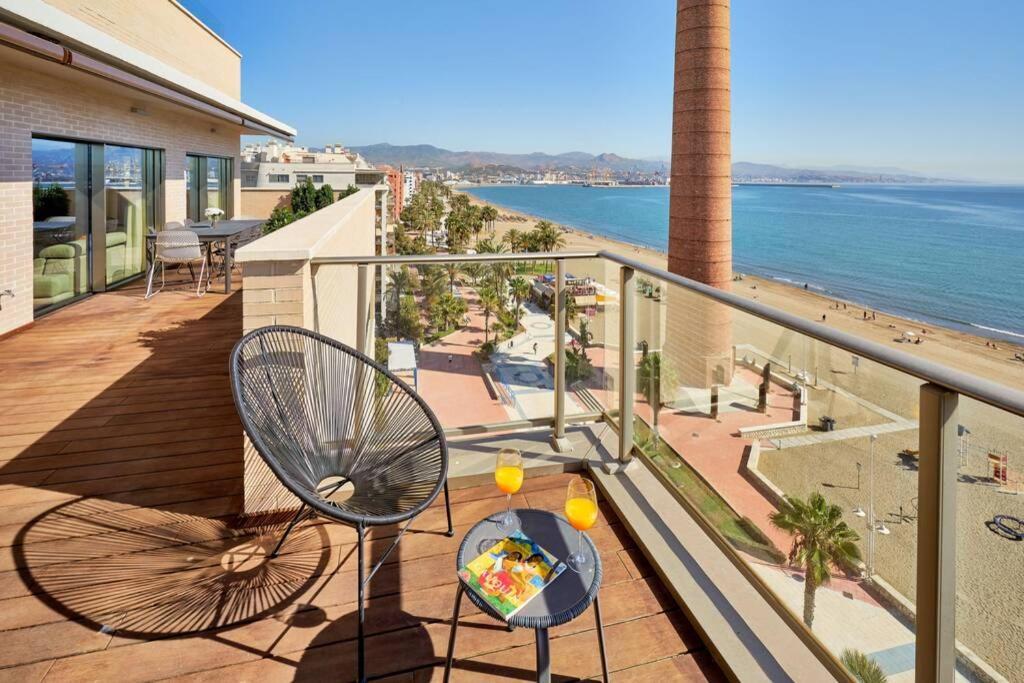 Appartement D&R Penthouse On The Beach à Málaga Extérieur photo