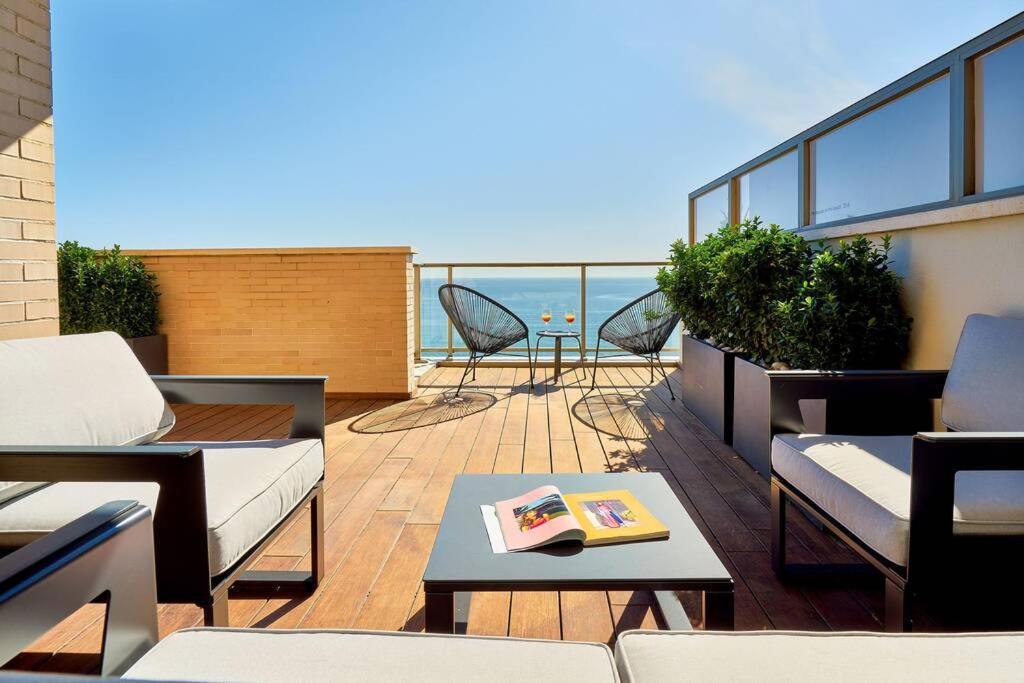Appartement D&R Penthouse On The Beach à Málaga Extérieur photo