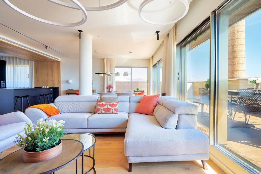 Appartement D&R Penthouse On The Beach à Málaga Extérieur photo