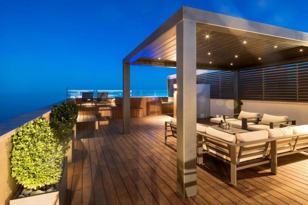 Appartement D&R Penthouse On The Beach à Málaga Extérieur photo