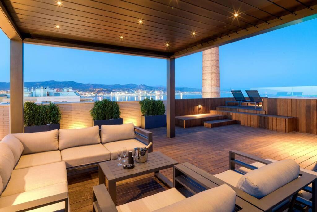 Appartement D&R Penthouse On The Beach à Málaga Extérieur photo