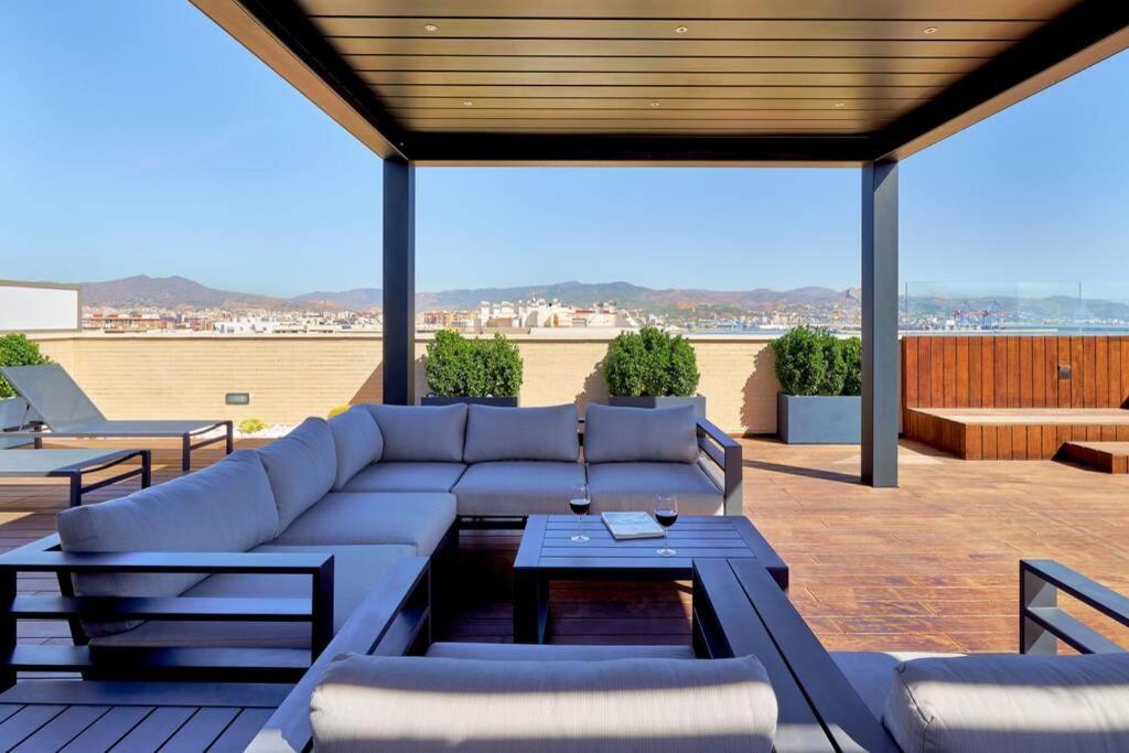 Appartement D&R Penthouse On The Beach à Málaga Extérieur photo